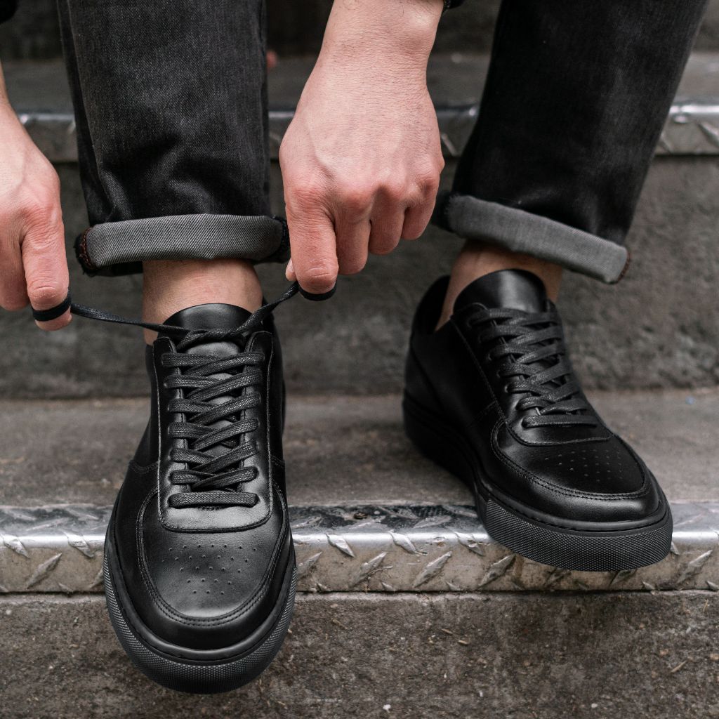 Court | Jet Black - Image 8