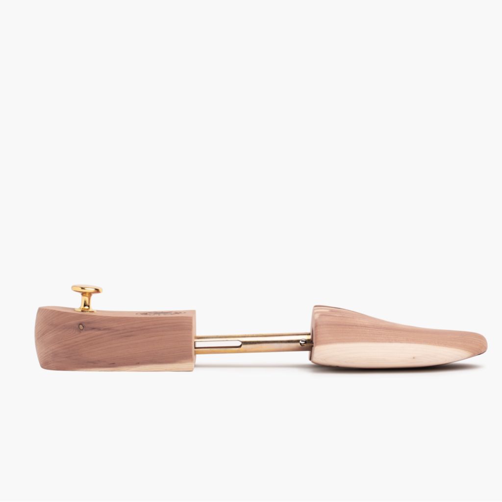 Men's Cedar Shoe Tree - Image 4