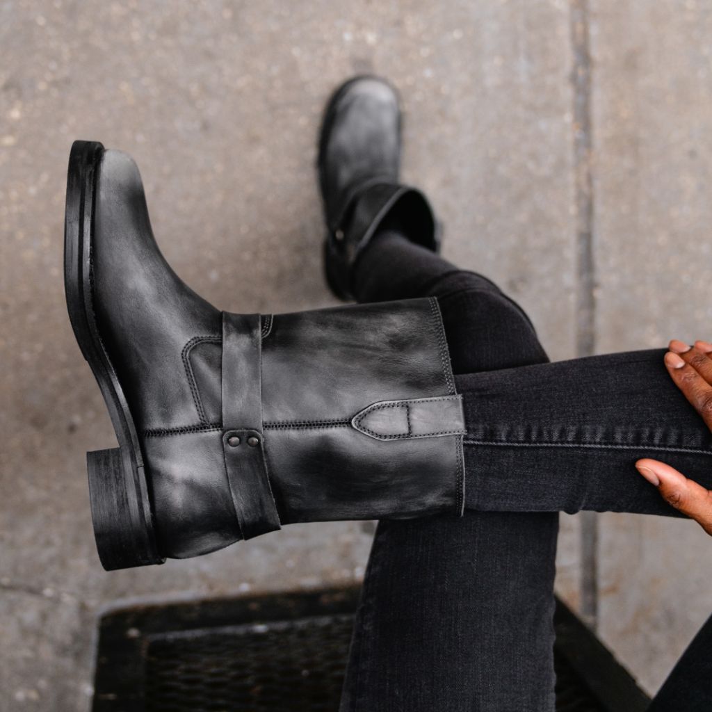 Outlaw | Vintage Iron - Image 8